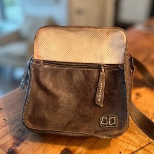 BedStu cross body bag